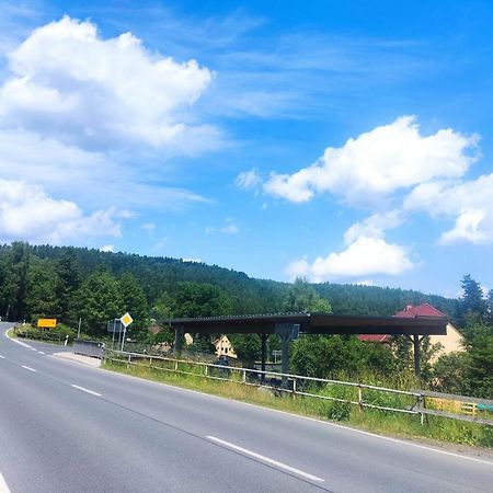 Ferienwohnung Am Hofladen Hellendorf - Saechsische Schweiz Bad Gottleuba-Berggiesshuebel Exterior photo